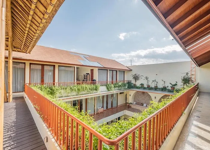 Ellisani Bali