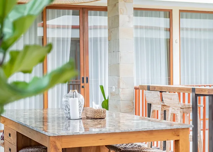 Ellisani Bali تْشانغو